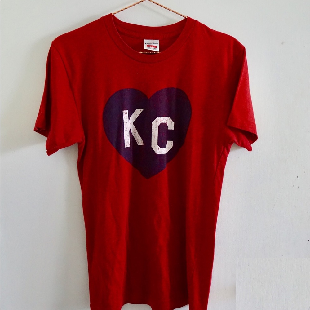 Classic Heart KC | Charlie Hustle | Red Tee